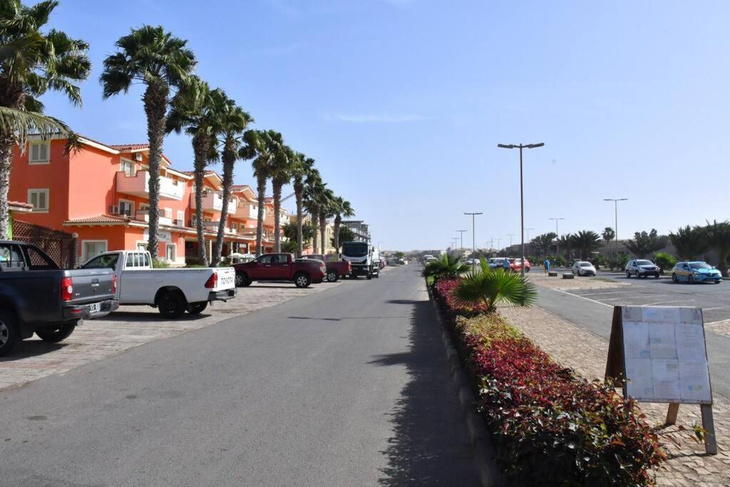 Kyaala Djadsal Moradias Pool&Sea Apartment Santa Maria Exterior photo