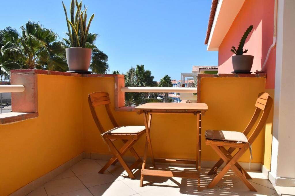 Kyaala Djadsal Moradias Pool&Sea Apartment Santa Maria Exterior photo